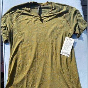 Lululemon Metal Vent Tech 2.0